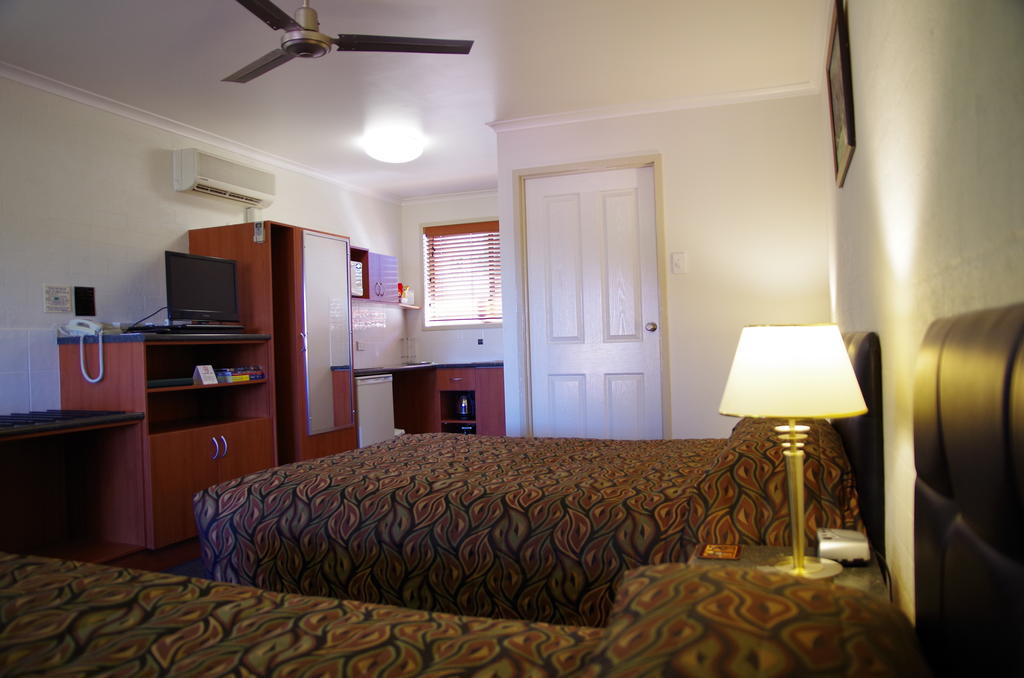 Stannum Lodge Motor Inn Stanthorpe Quarto foto